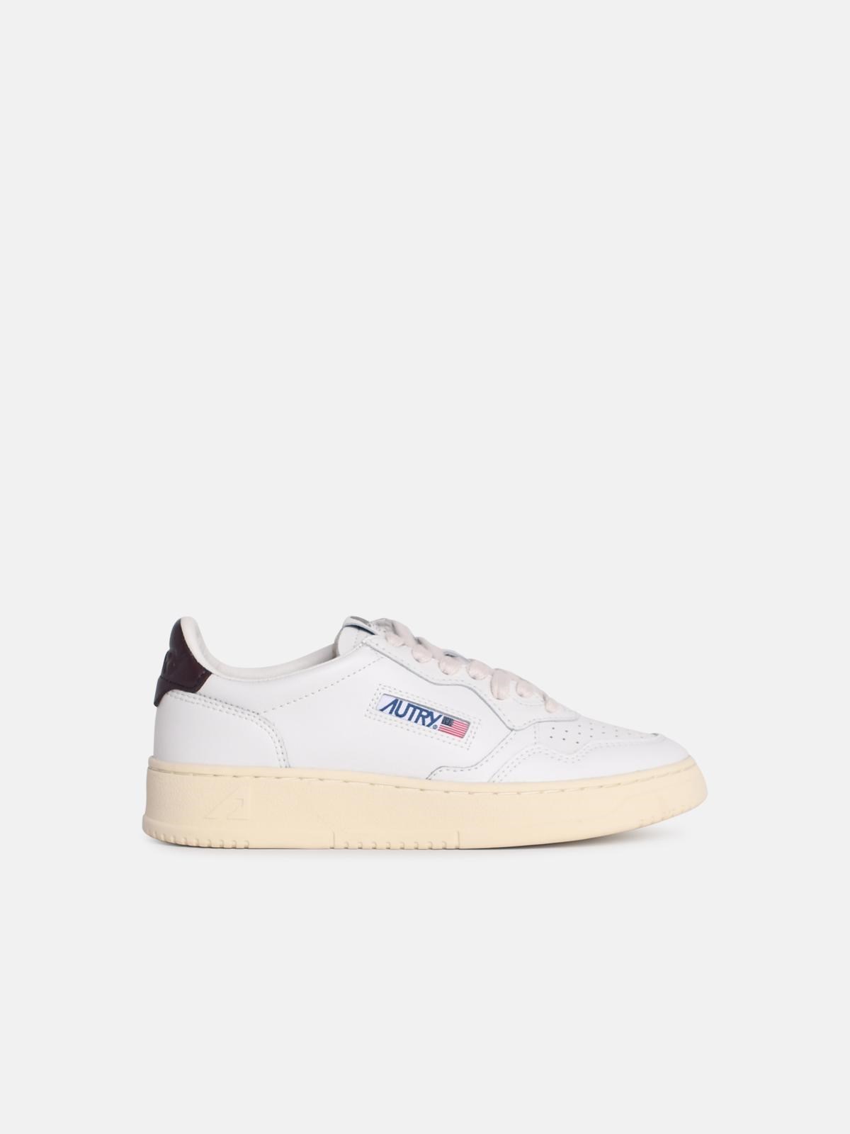 AUTRY 'MEDALIST LOW' WHITE LEATHER SNEAKERS 