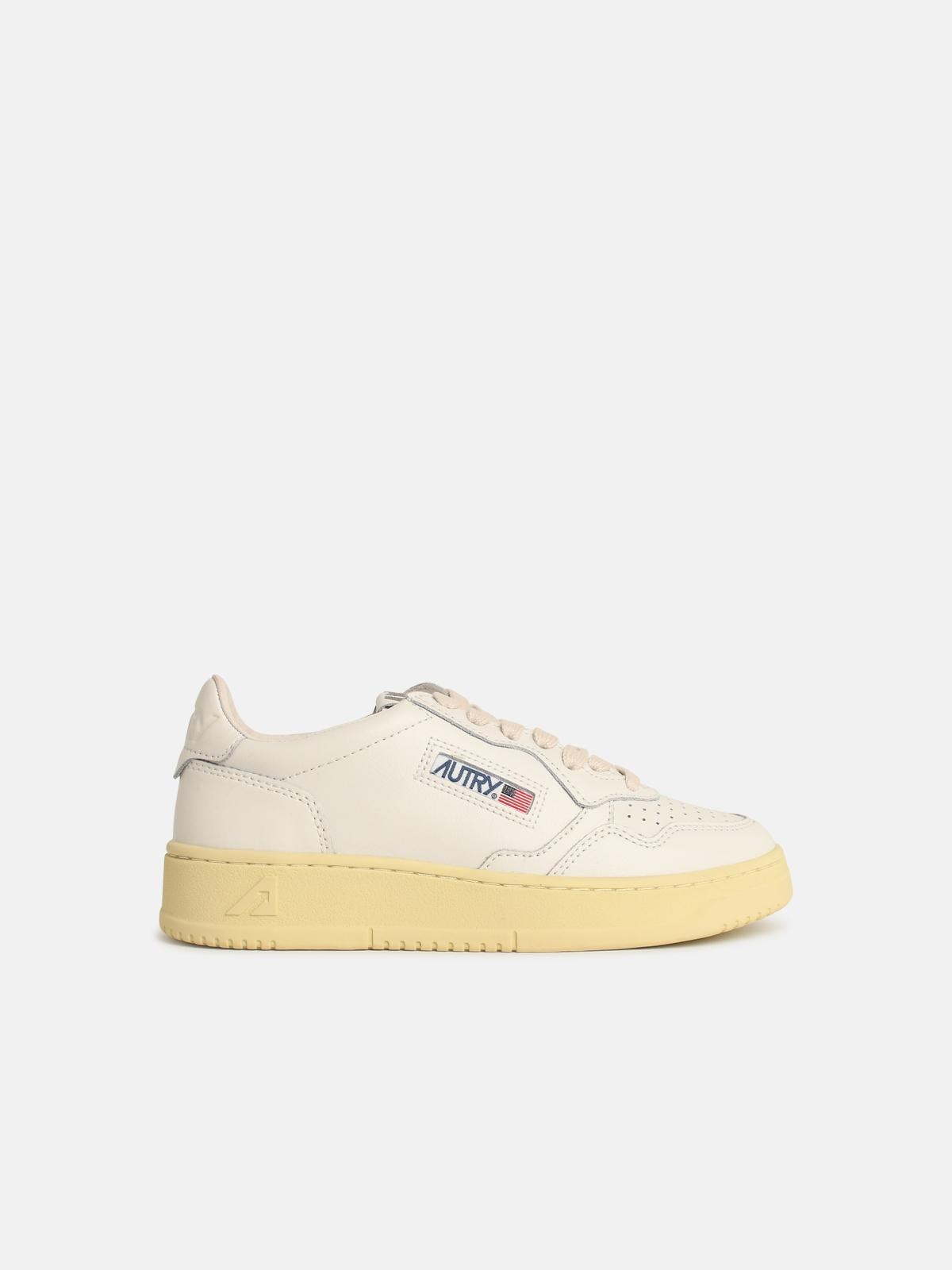 Autry White Leather Medalist Sneakers
