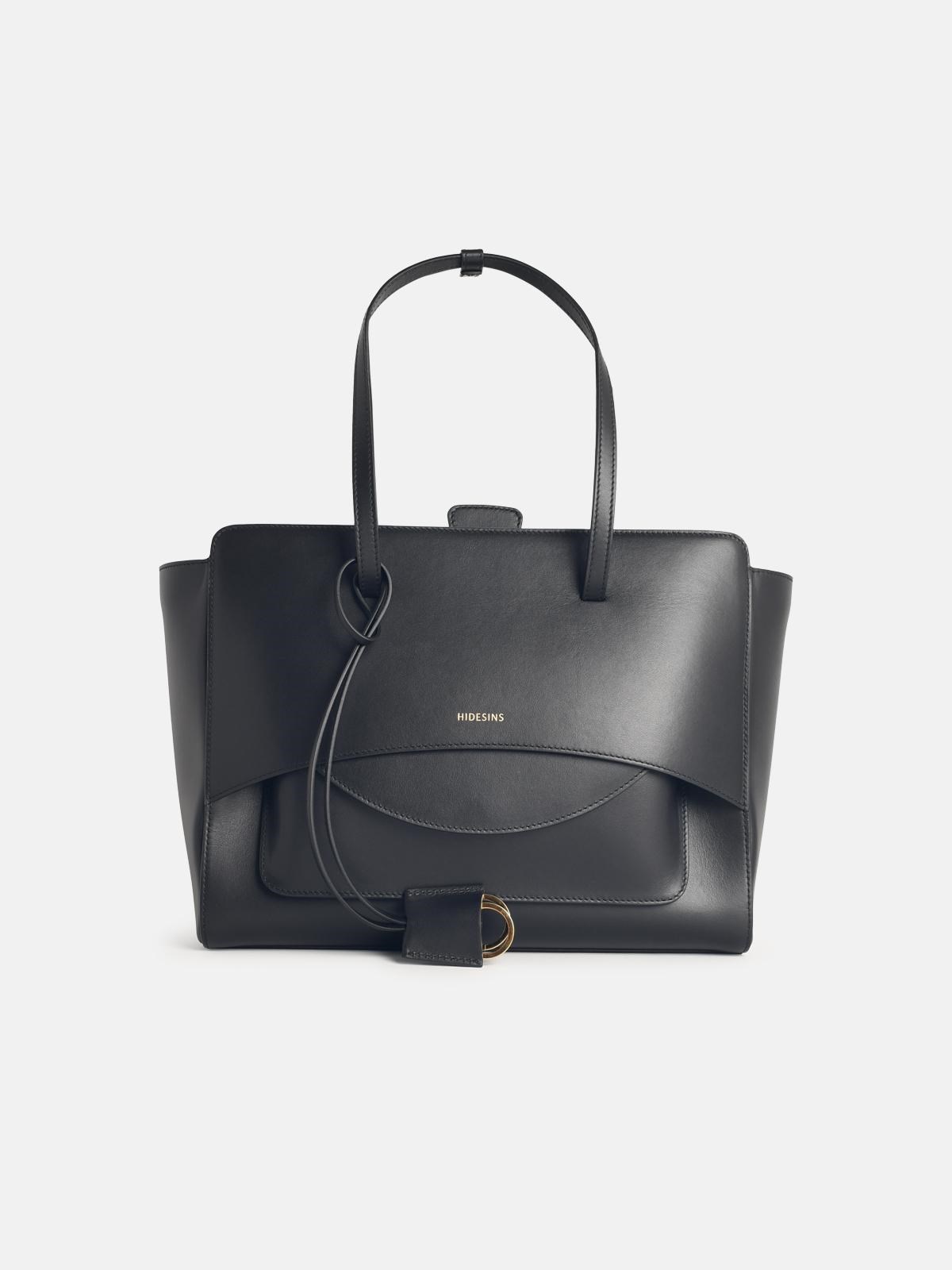 Hidesins 'flap' Black Leather Bag In Black