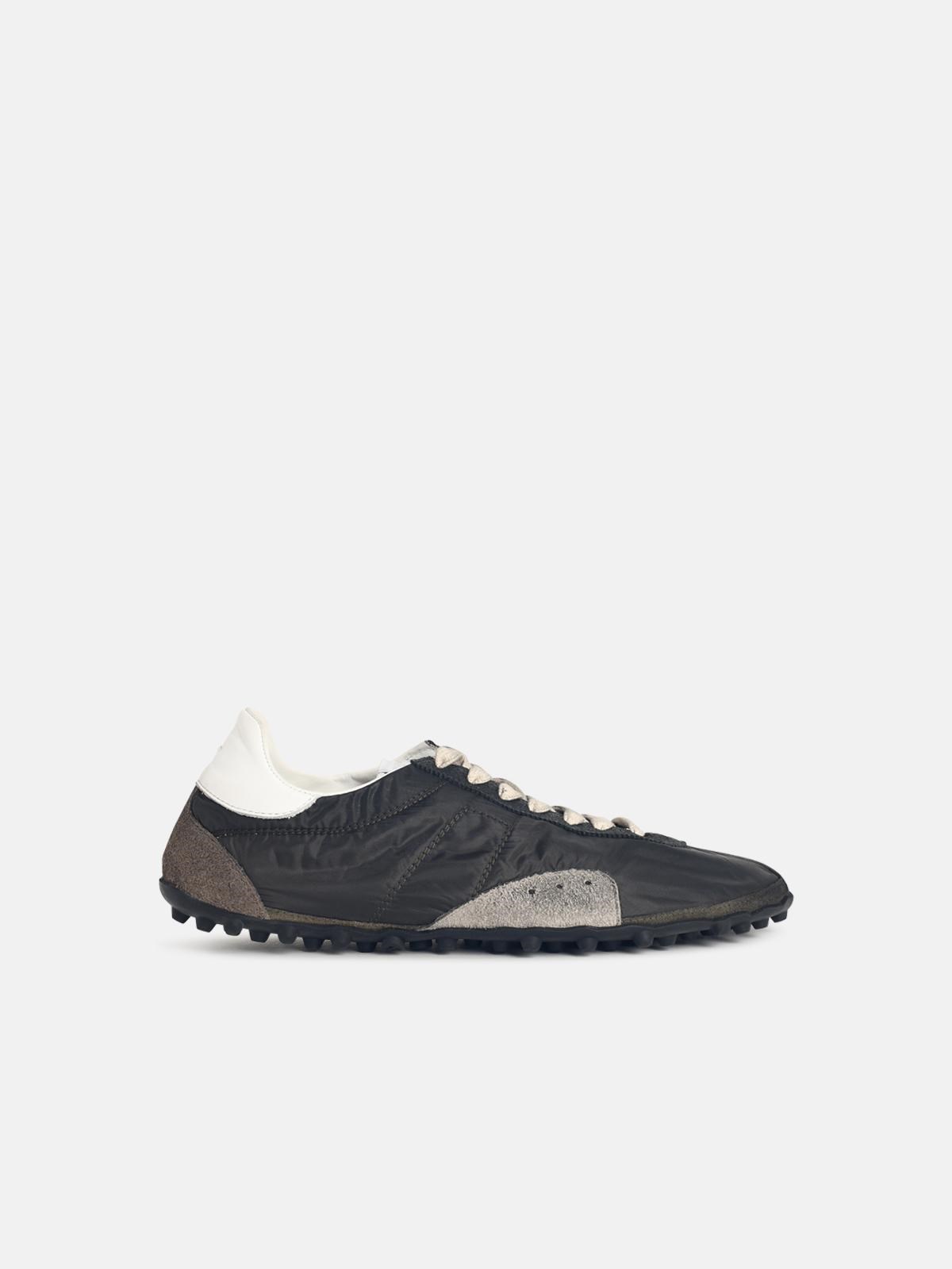 Maison Margiela MAISON MARGIELA 'Sprinters' Sneakers In Leather And Gigio Scuro Fabric　MAISON MARGIELA レザーとGigio Scuro ファブリックの「スプリンターズ」ス
