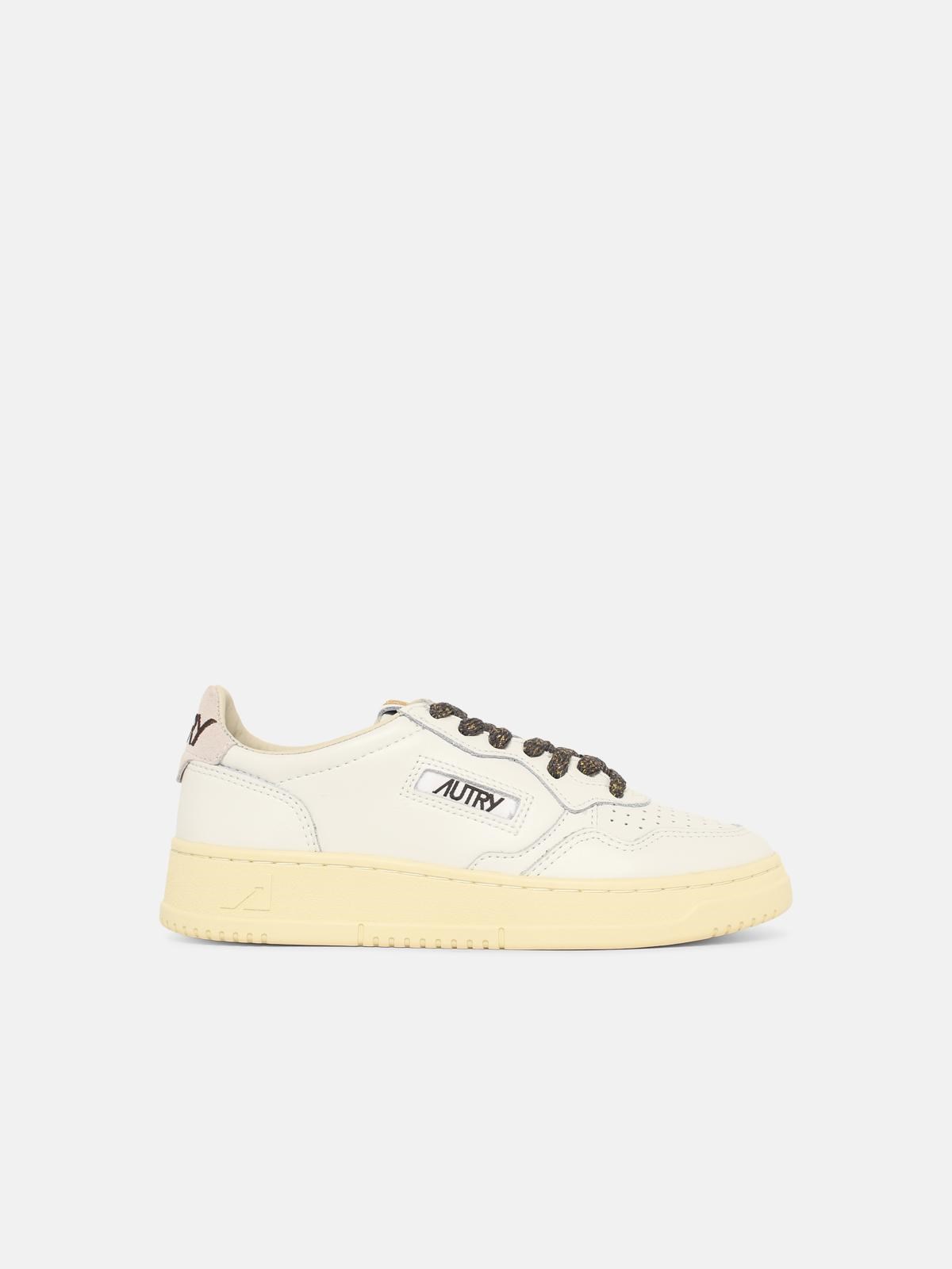 Autry 'medalist Low' White Leather Sneakers